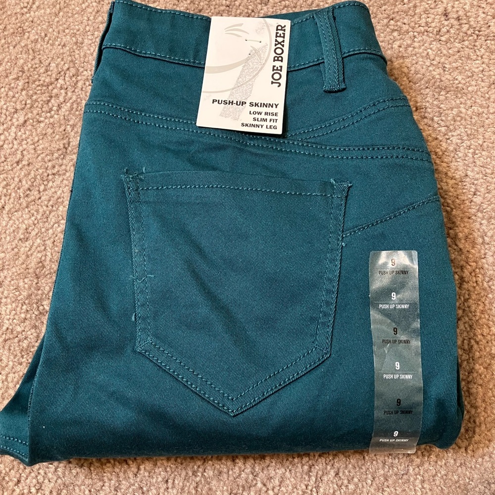 Junior’s Size 9 Dark Teal Skinny Leg Jeans